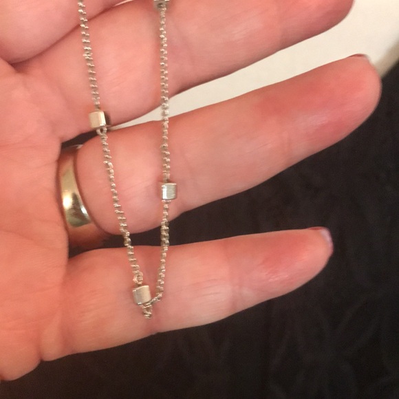 Accents by Hallmark necklace - Picture 4 of 9